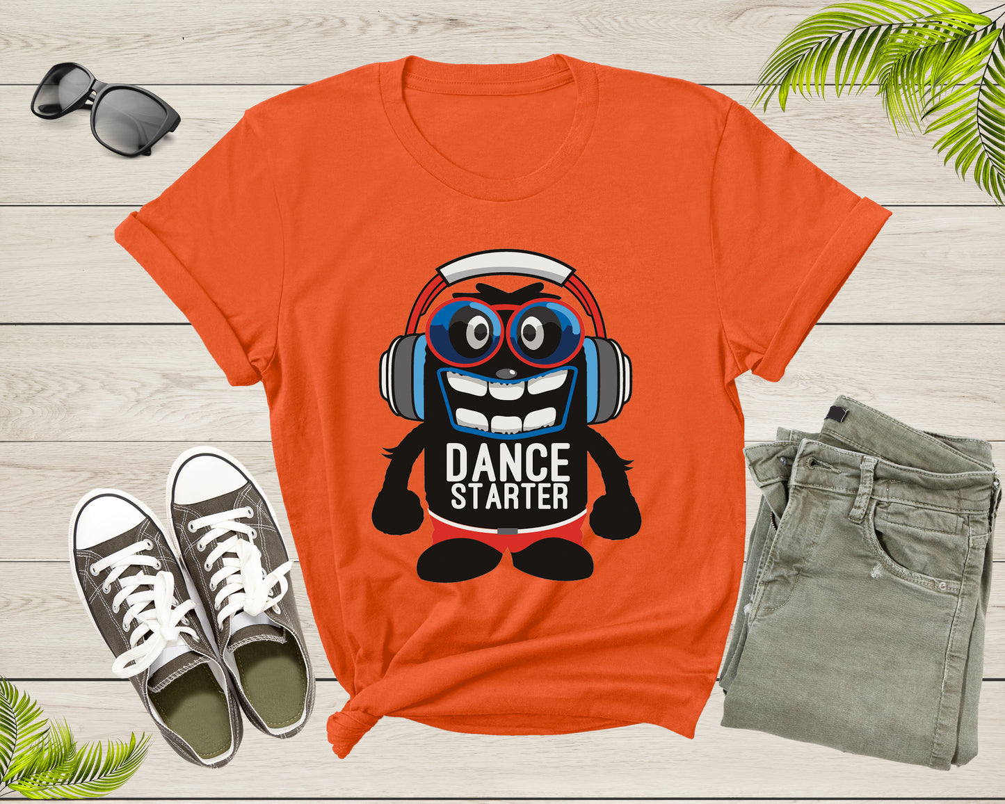 Dance Starter Funny Smiling Mascot with Glasses and Headset T-Shirt Dancer Dance Lover Gift Graphic T Shirt for Men Women Kids Boys Girls