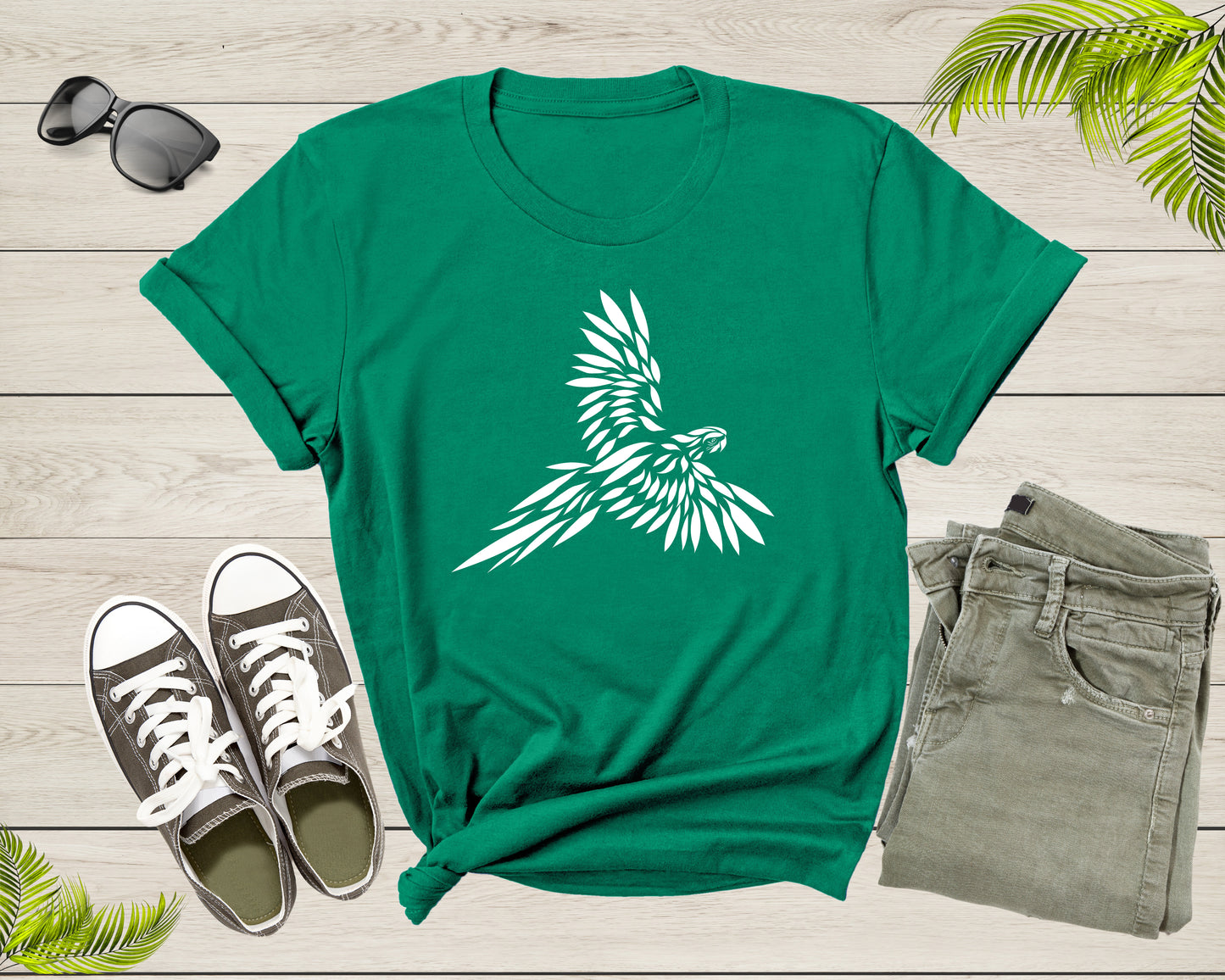 Flying Cool Parrot Bird Tropical Bird Animal Cockatoo Macaw T-Shirt Parrot Lover Gift T Shirt for Men Women Kids Boys Girls Graphic Tshirt