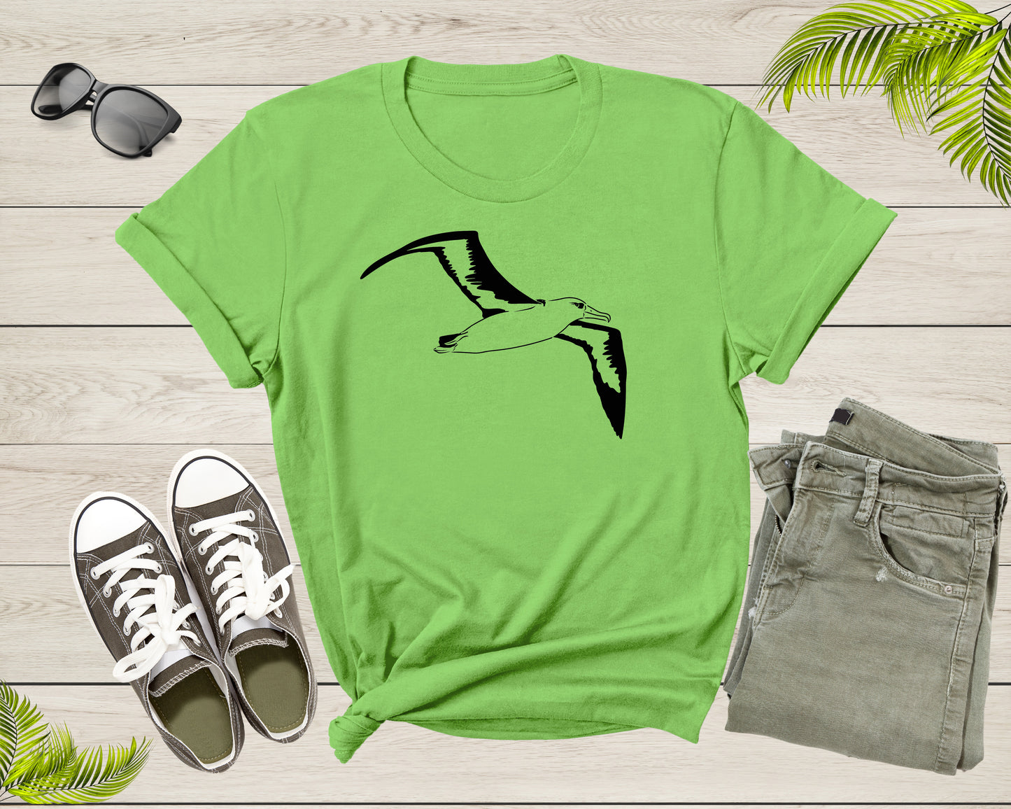 Flying Soaring Wandering Albatross Bird Lover Gift Shirt For Men Women Kids Boys Girls Cool Albatross Graphic Print Birdwatcher Tshirt