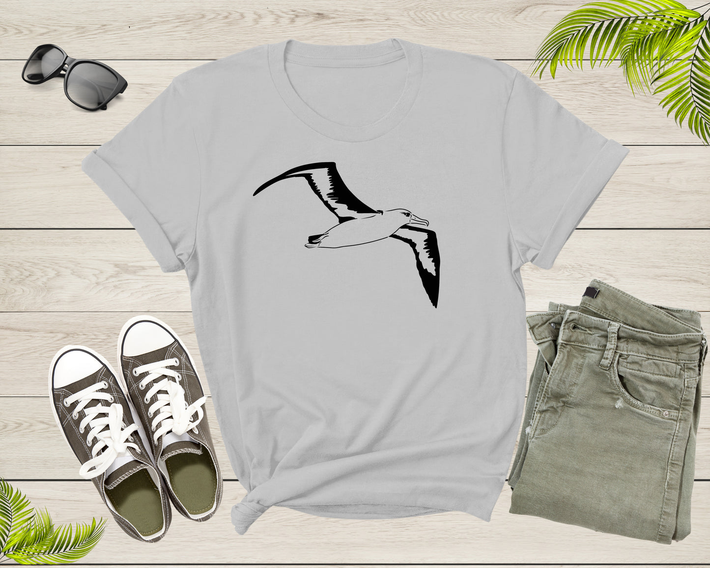 Flying Soaring Wandering Albatross Bird Lover Gift Shirt For Men Women Kids Boys Girls Cool Albatross Graphic Print Birdwatcher Tshirt