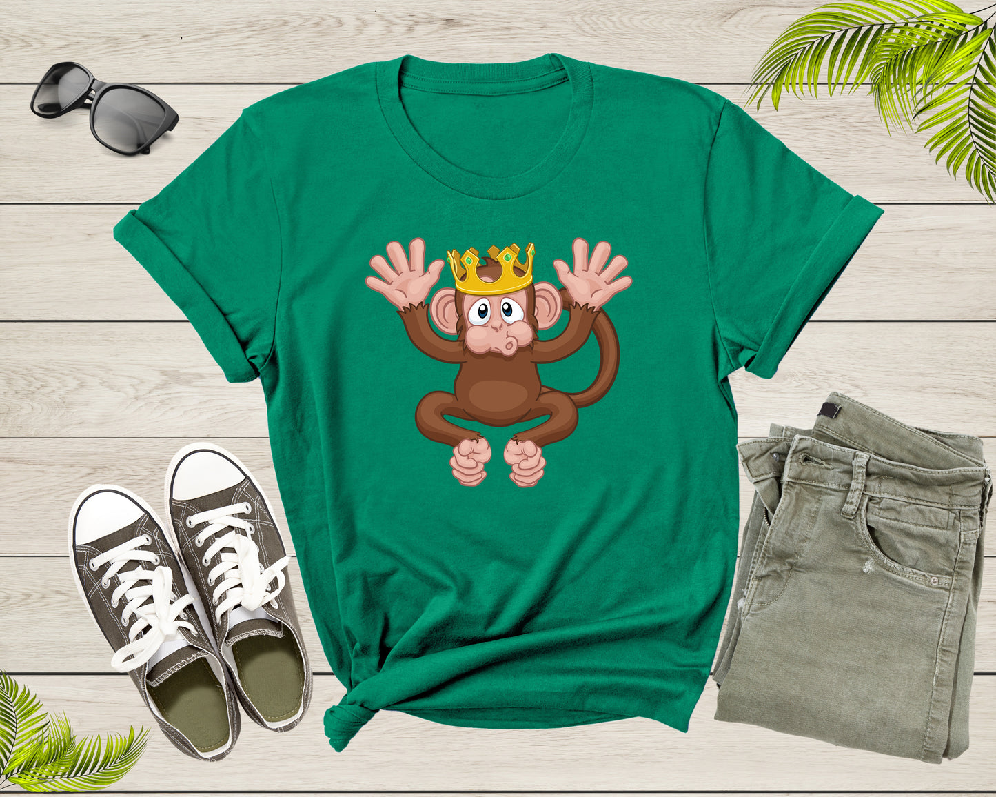Fun Monkey Wearing King Crown Cute Animal Cartoon Character T-Shirt Monkey Lover Gift T Shirt for Men Women Kids Boys Girls Graphic Tshirt