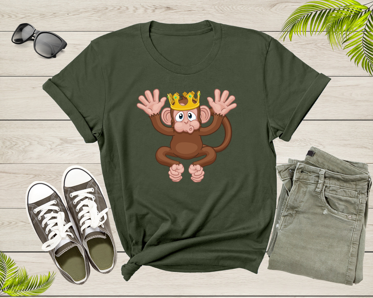 Fun Monkey Wearing King Crown Cute Animal Cartoon Character T-Shirt Monkey Lover Gift T Shirt for Men Women Kids Boys Girls Graphic Tshirt