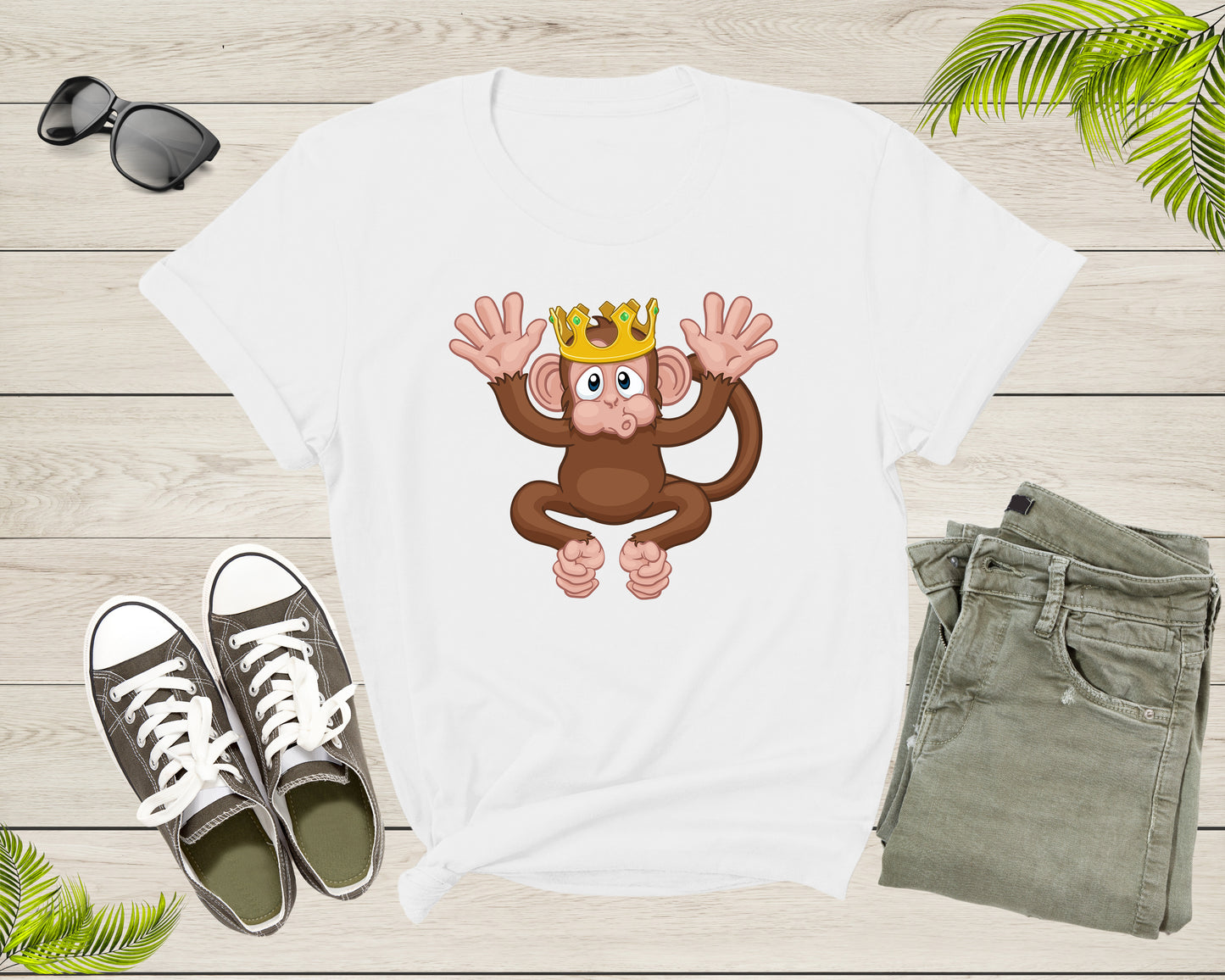 Fun Monkey Wearing King Crown Cute Animal Cartoon Character T-Shirt Monkey Lover Gift T Shirt for Men Women Kids Boys Girls Graphic Tshirt
