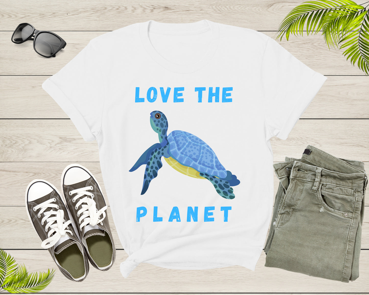 Love the Planet Earth Sea Turtle Swimming for Men Women Kids T-Shirt Ocean Animal Turtle Lover Gift T Shirt for Boys Girls Teens Tshirt