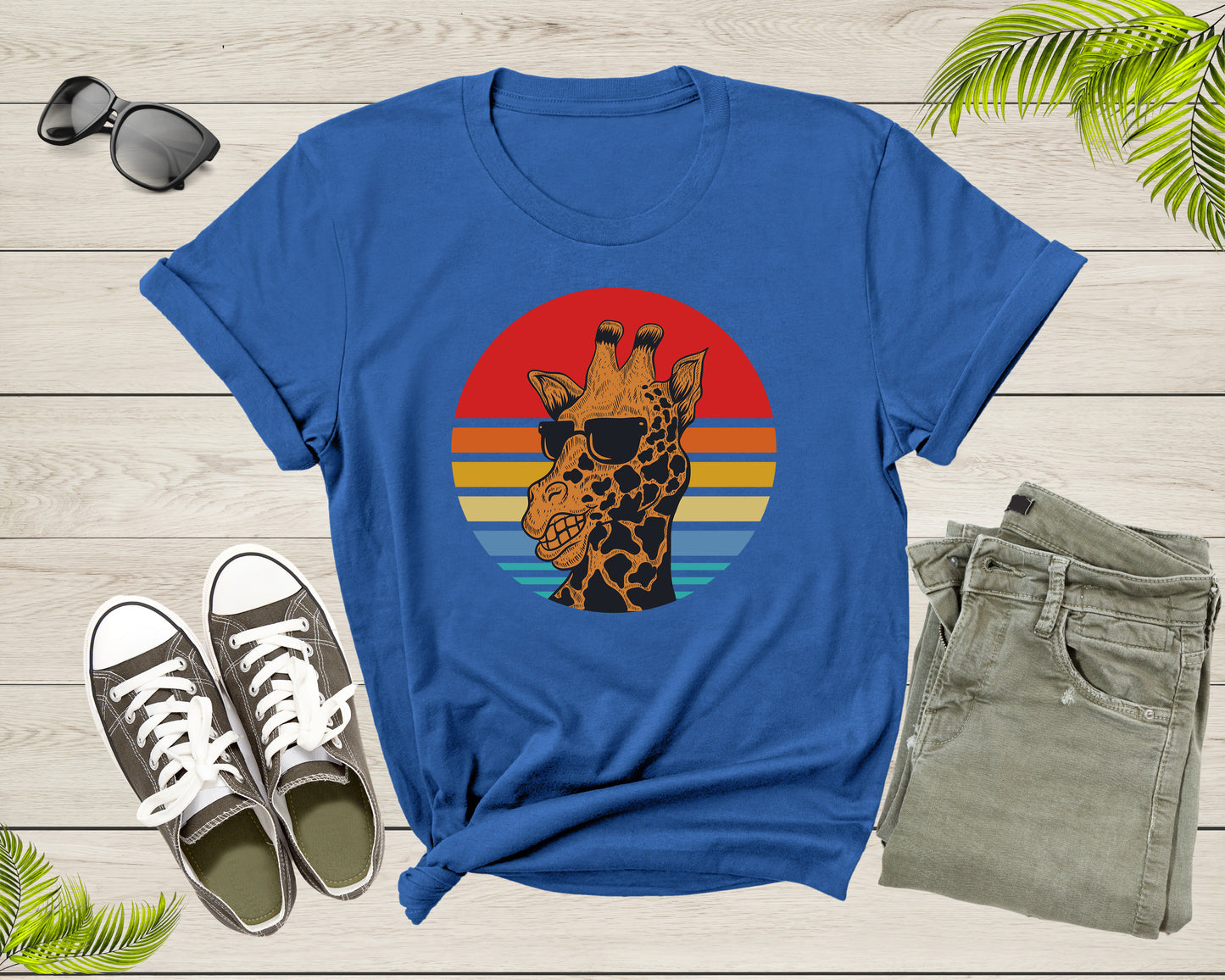 Cool Retro Africa Giraffe Animal with Sun Glasses at Sunset T-Shirt Graphic Giraffe Lover Gift T Shirt for Men Women Boys Girls Tshirt