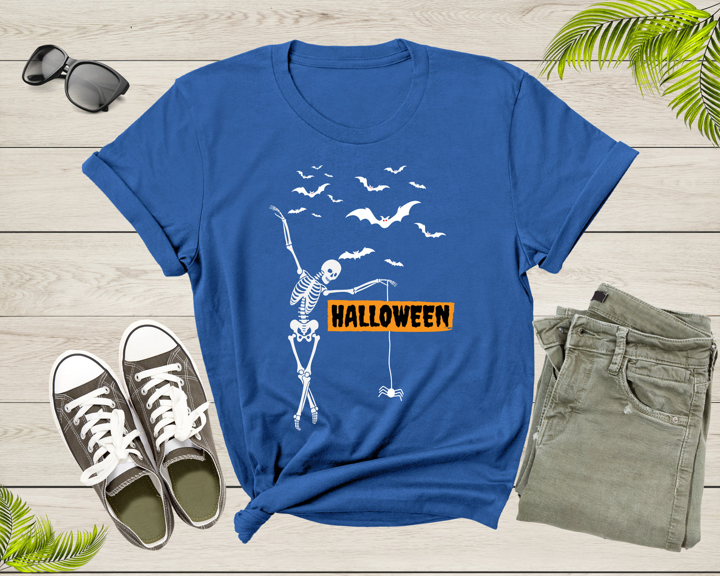 Cool Halloween Lover Gift Men Women Kids Boys Girls Present T-Shirt Spooky Halloween Lover Gift T Shirt for Teens Graphic Design Tshirt