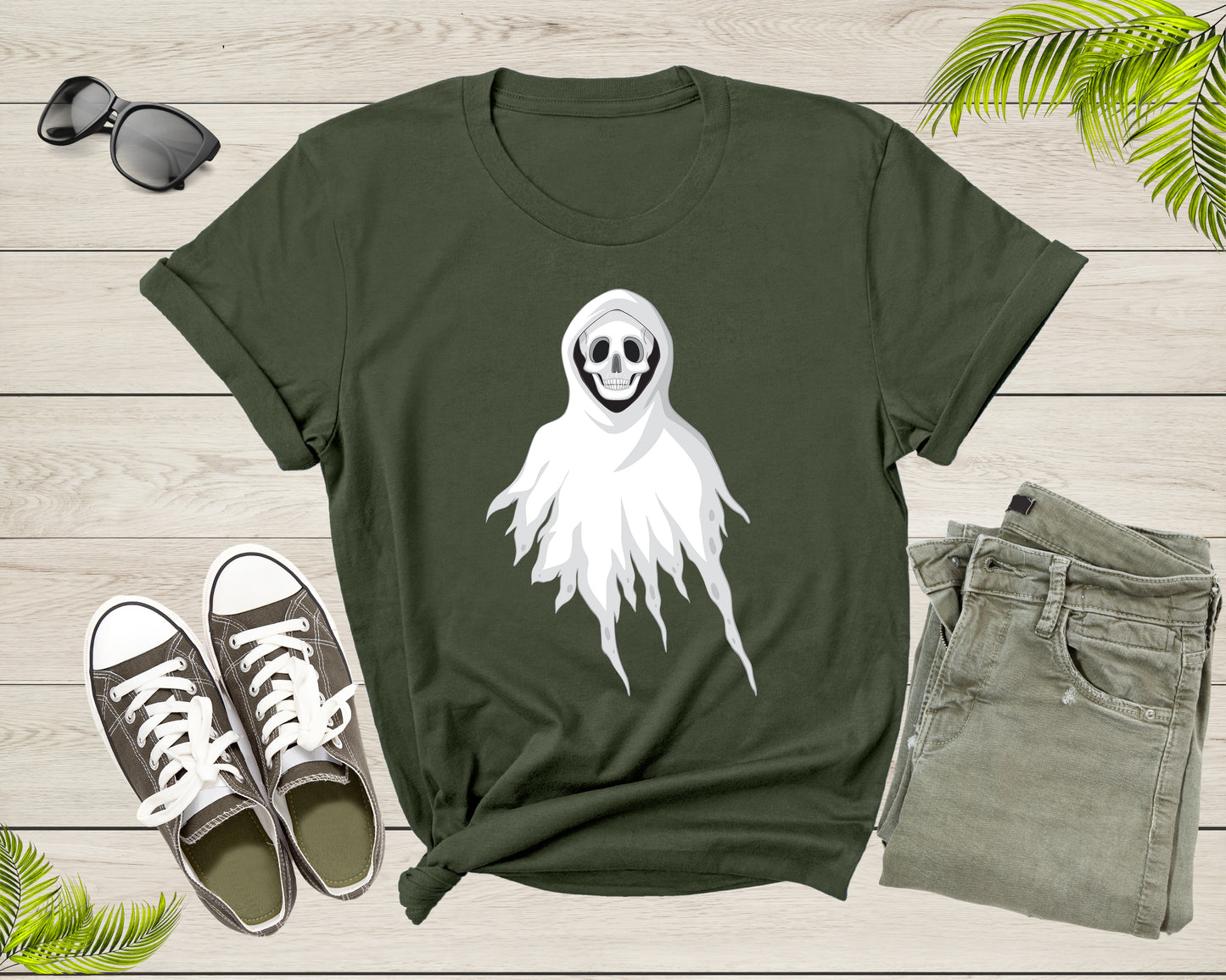 Halloween Ghost Lover Gift Men Women Kids Boys Girls Present T-Shirt Cool Spooky Halloween Lover Gift T Shirt for Teens Graphic Tshirt