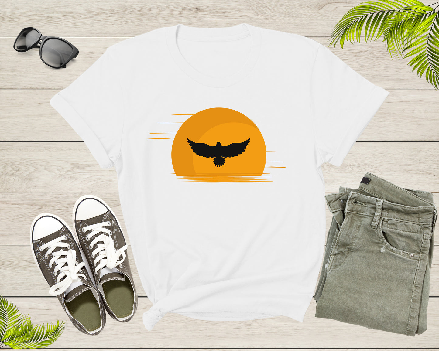 Cool Flying Eagle Bird At Sunset For Women Men T-shirt Soaring American Eagle Bird For Boys Girls Youth Shirt Bald Eagle Bird Gift Tshirt