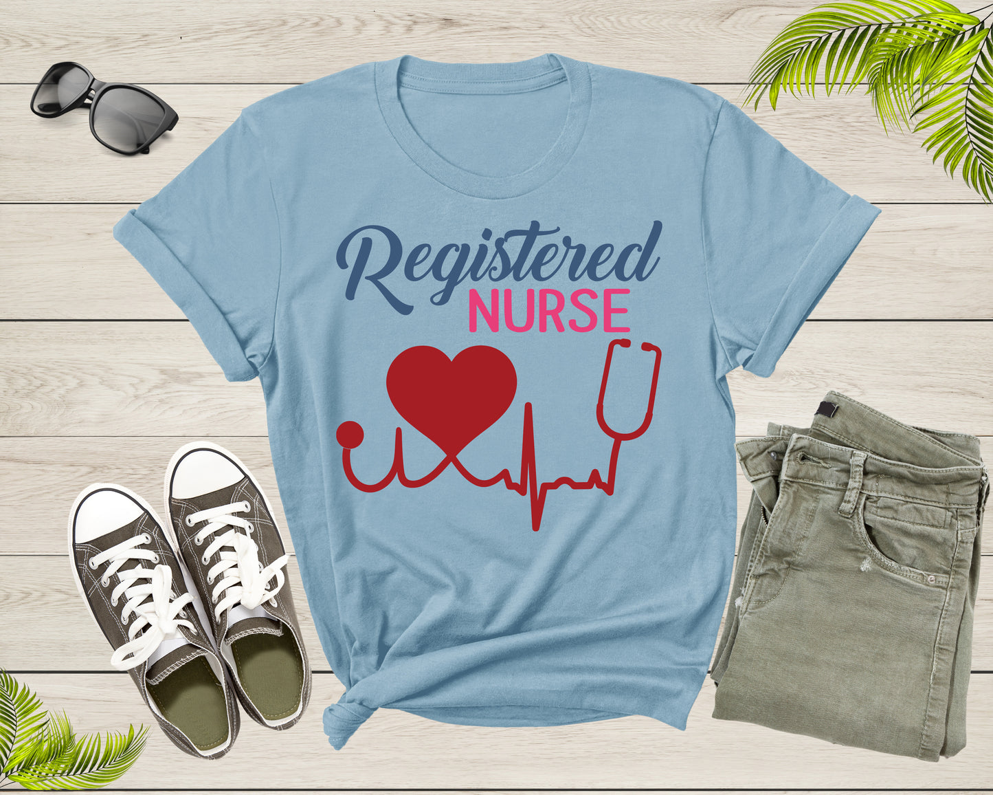 Cute Vintage Registered Nurse Graphic Design Gift For Women Men T-Shirt Pediatric Registered Nurse T Shirt Cool ER NICU Nurse Tshirt