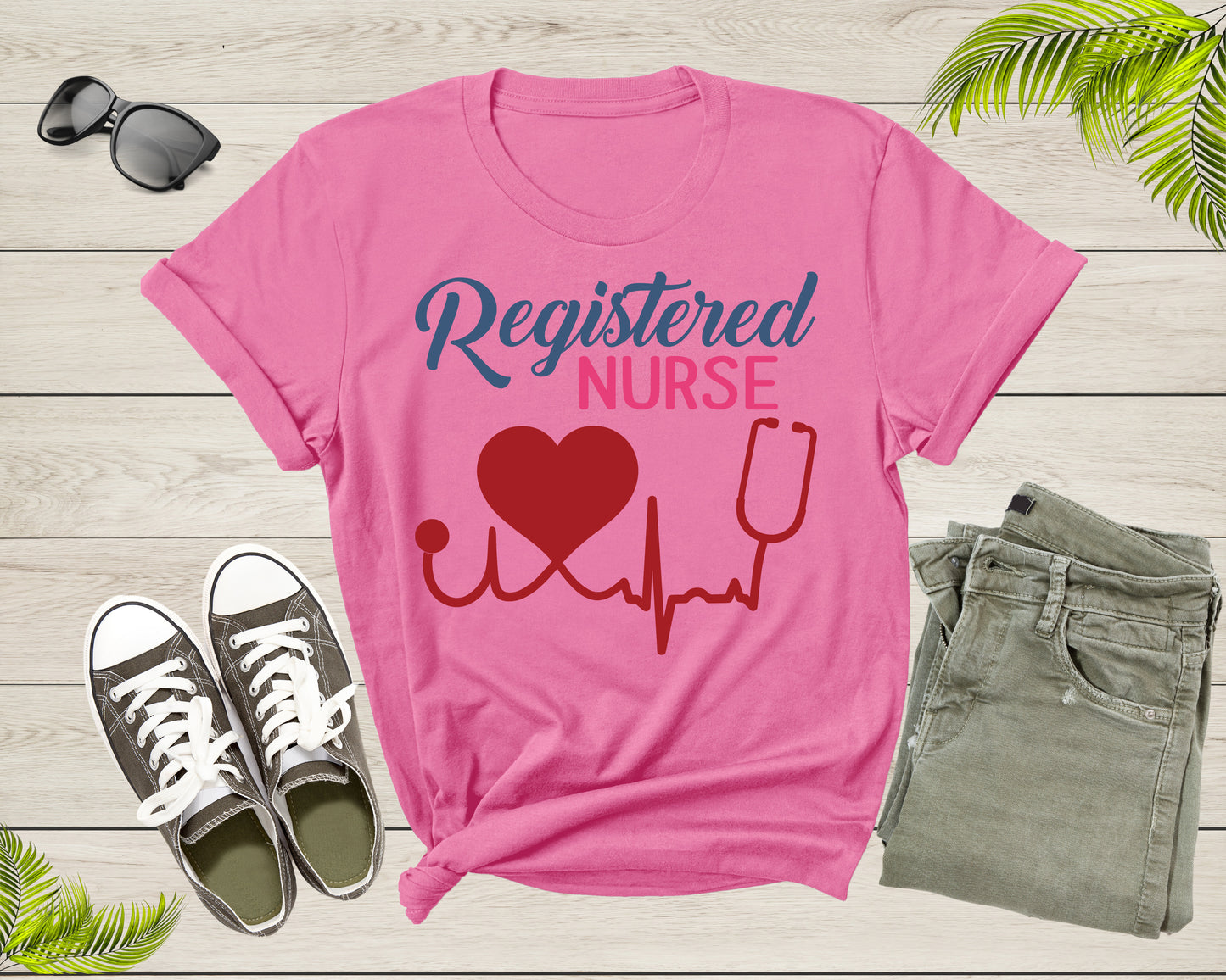 Cute Vintage Registered Nurse Graphic Design Gift For Women Men T-Shirt Pediatric Registered Nurse T Shirt Cool ER NICU Nurse Tshirt