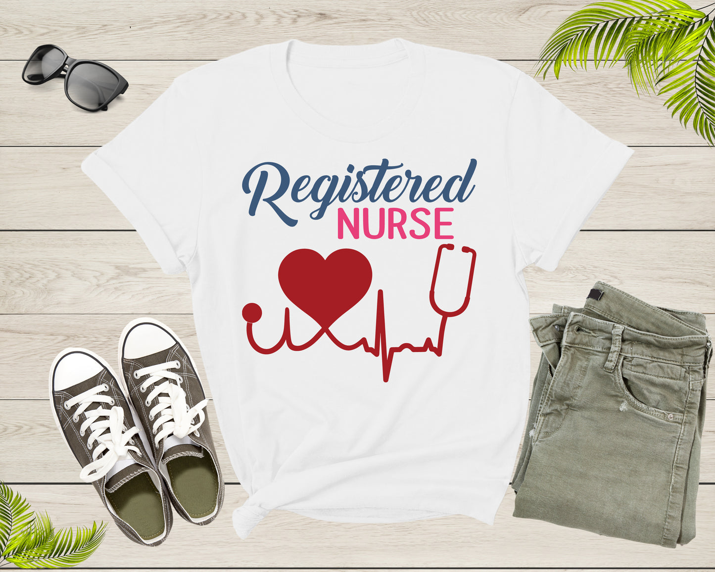 Cute Vintage Registered Nurse Graphic Design Gift For Women Men T-Shirt Pediatric Registered Nurse T Shirt Cool ER NICU Nurse Tshirt