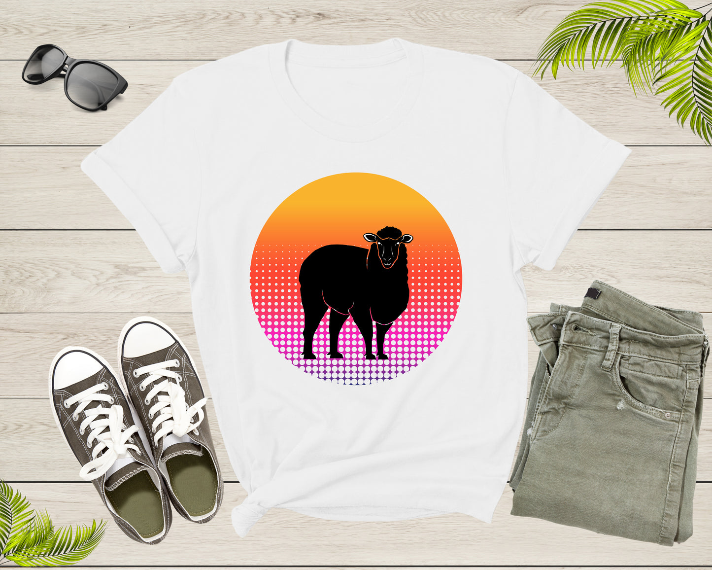 Cool Sheep Animal Silhouette Farm Animal at Sunset Livestock T-Shirt Farmer T Shirt Gift for Men Women Kids Boys Girls Sheep Lover Tshirt