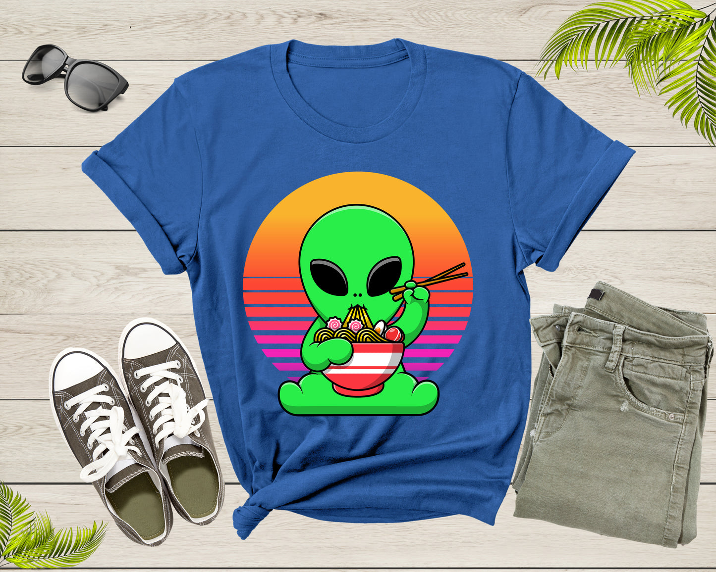 Cute Alien Mascot Eating Japanese Ramen Noodle Retro Sunset T-Shirt UFO Alien Lover Gift Shirt for Men Women Kids Boys Girls Graphic TShirt