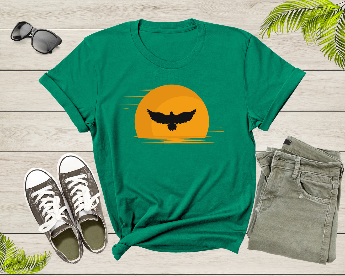 Cute Flying Eagle Bird Animal at Sunset for Men Women Kids T-Shirt Soaring American Eagle Gift T Shirt for Men Women Kids Boys Girls Tshirt