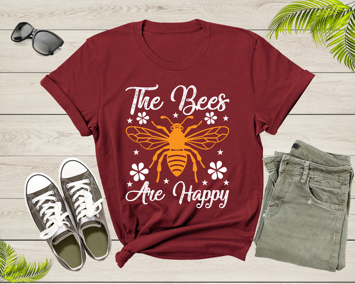 Bee Lover Gift for Beekeepers Bumblebee Birthday Men Women T-Shirt Save the Bees Shirt Honey Bee Shirt Beekeeper Shirt Bee Lover Shirt