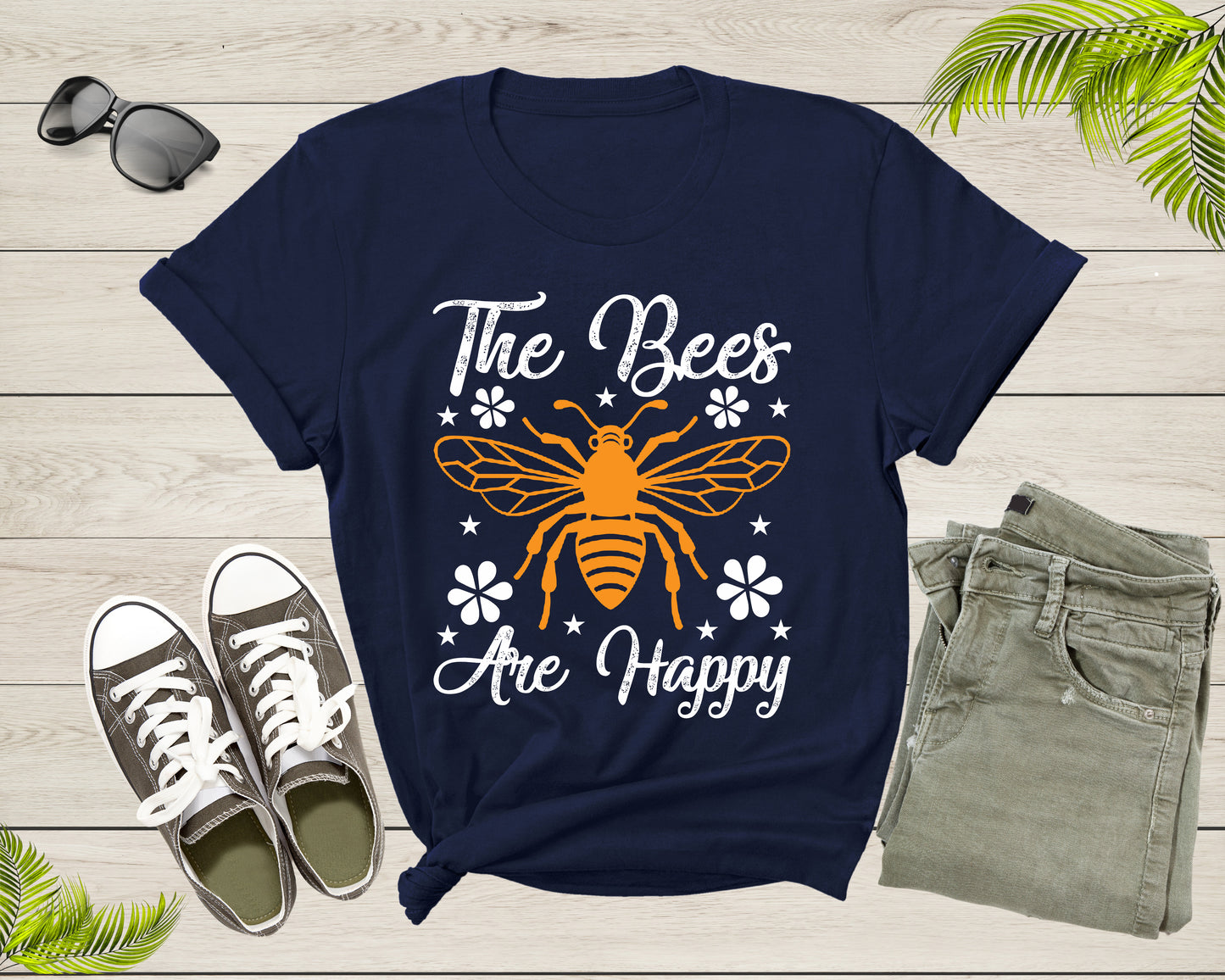 Bee Lover Gift for Beekeepers Bumblebee Birthday Men Women T-Shirt Save the Bees Shirt Honey Bee Shirt Beekeeper Shirt Bee Lover Shirt