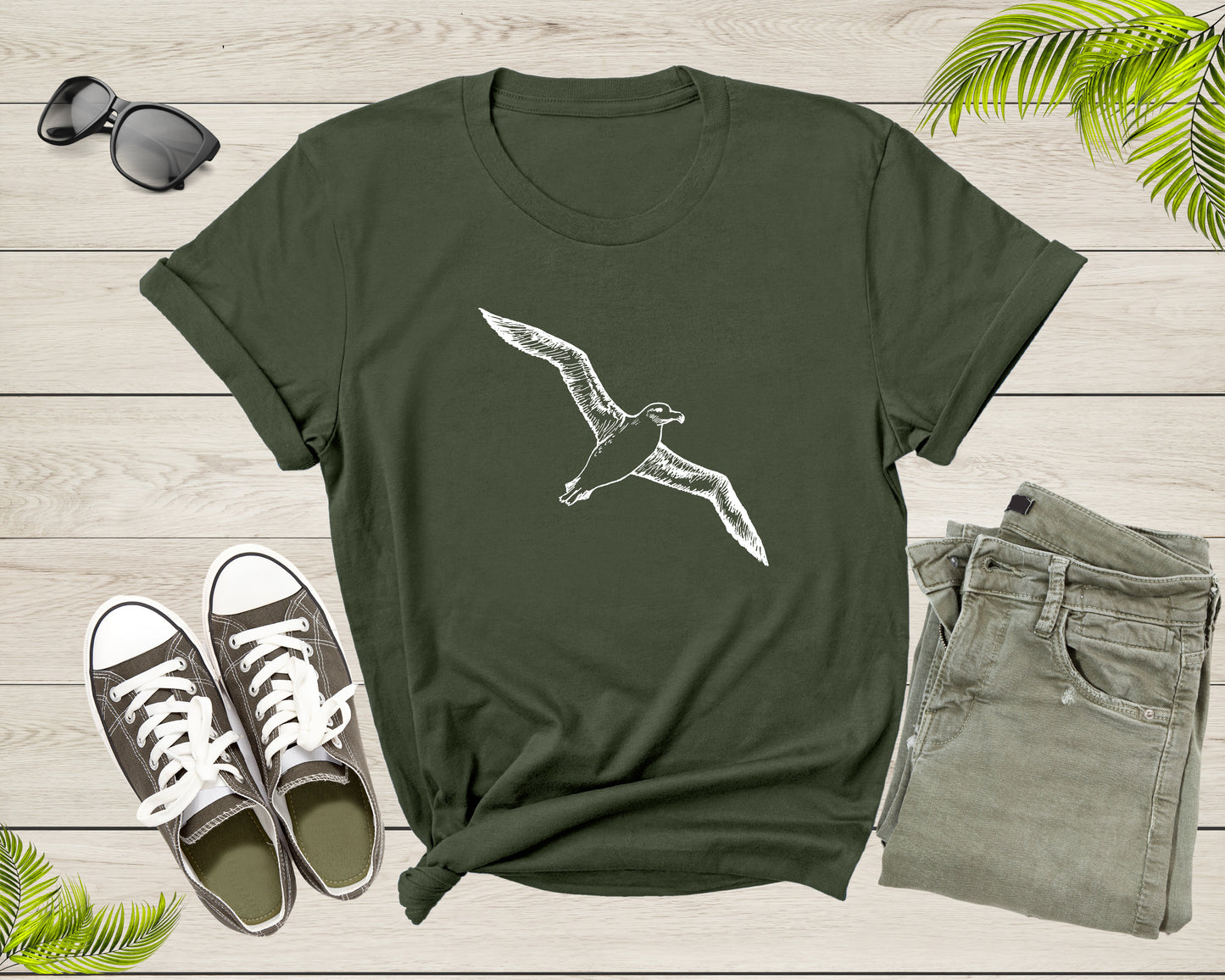 Flying Soaring Wandering Albatross Bird Lover Gift Shirt For Men Women Kids Boys Girls Cool Albatross Graphic Print Birdwatcher Tshirt