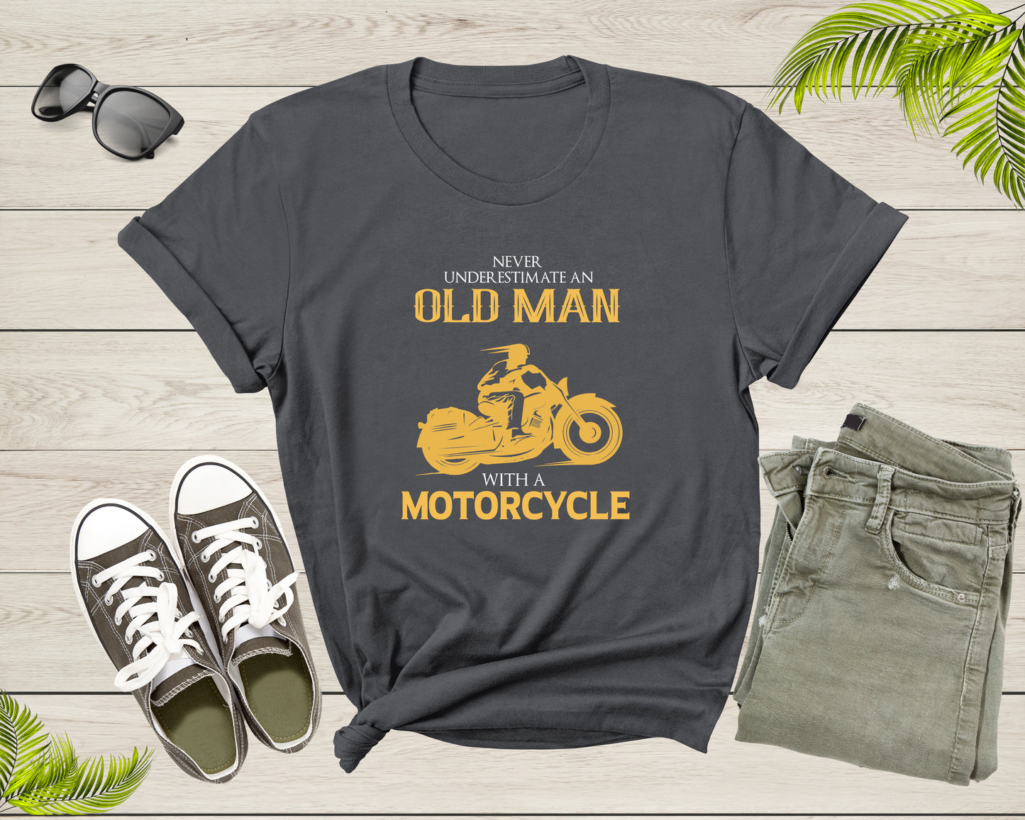 Never Underestimate an Old Man with a Motorcycle Bike Rider T-Shirt Motorbike Lover Gift T Shirt for Men Women Kids Boys Girls Teens Tshirt