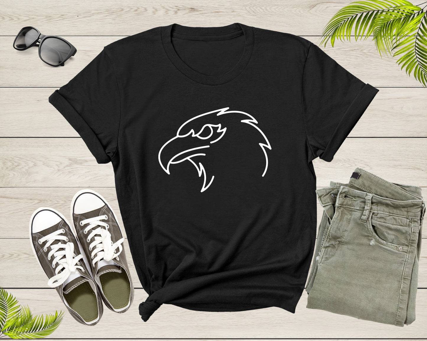Cool Falcon Sea Hawk Bird Lover Graphic Gift for Men Women T-Shirt Cute Falcon Lover Gift T Shirt for Boys Girls Youth Graphic Tshirt