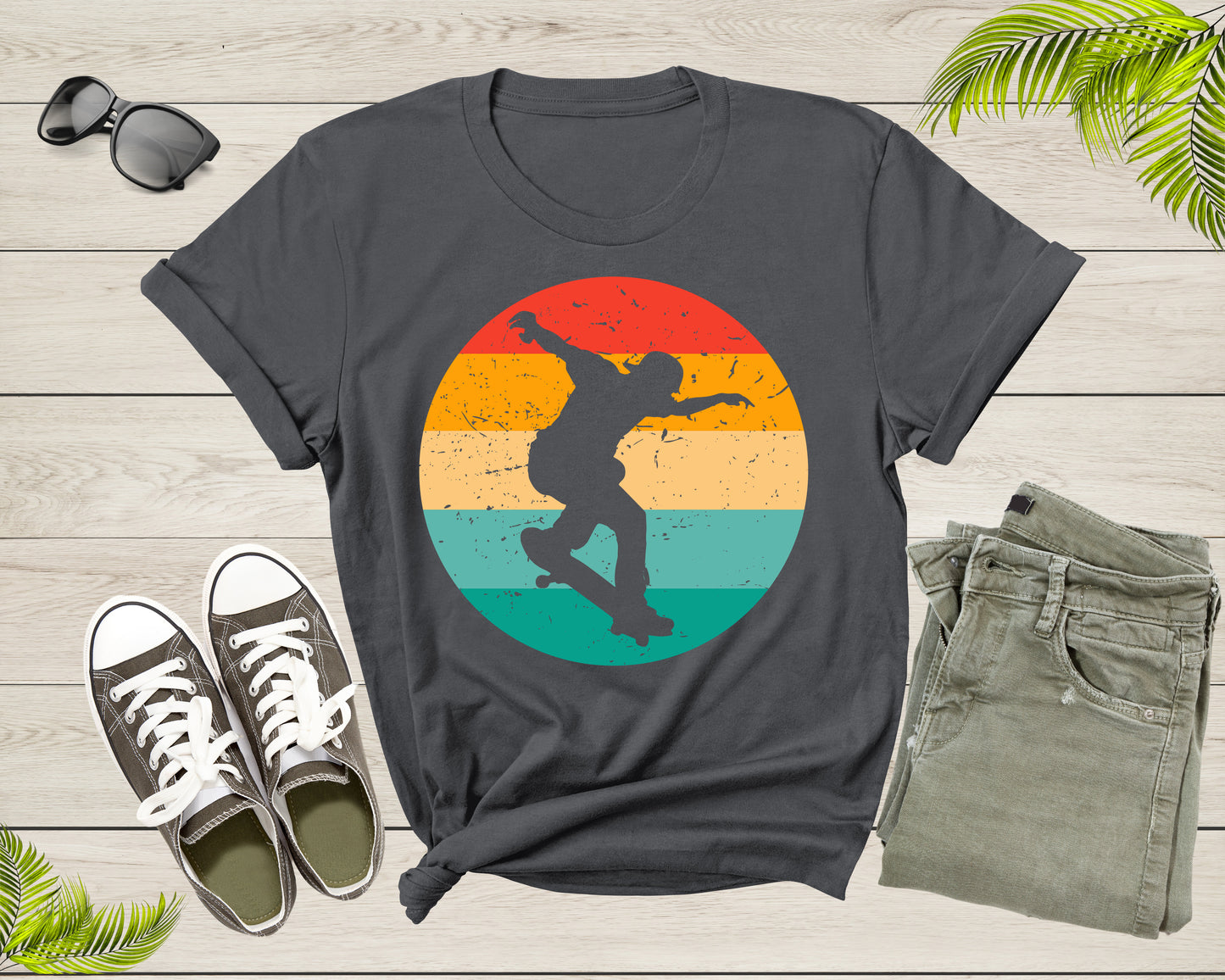 Vintage Retro Skateboarding Skateboarder For Men Boys Gift T-Shirt Skateboarder Skating Lover Gift for T Shirt for Women Girls Teens
